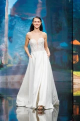 Amelie Bridal